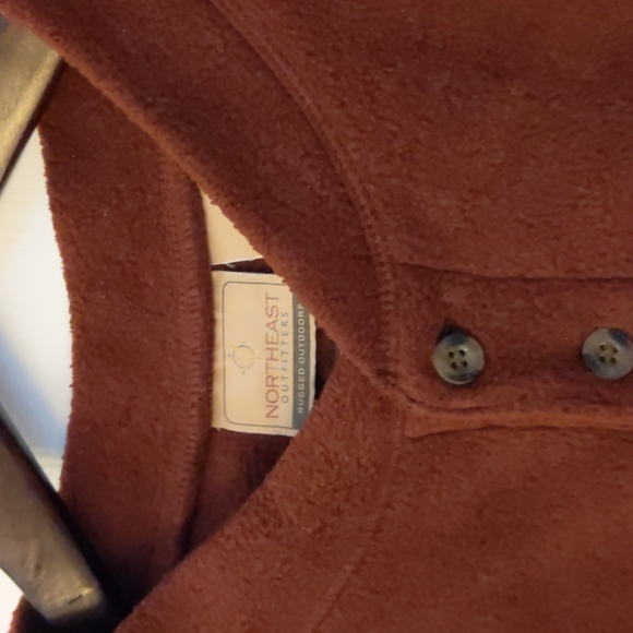 Medium Maroon Fleece Shirt, Long-sleeve - Picture 4 of 13